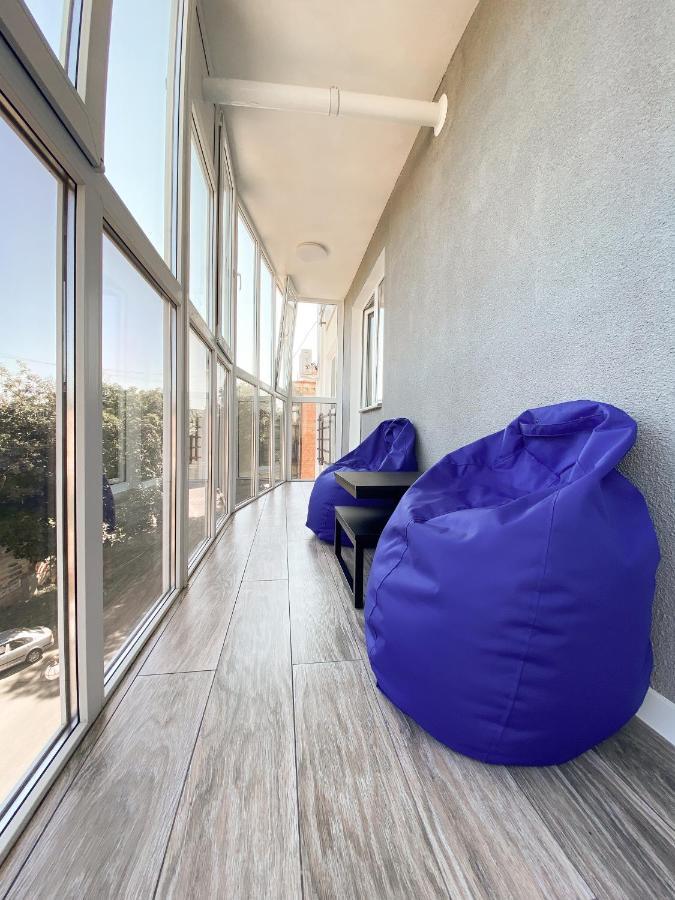 Helen: Стильні Апартаменти в Центрі Біля Корпусного Саду Poltava Exterior photo